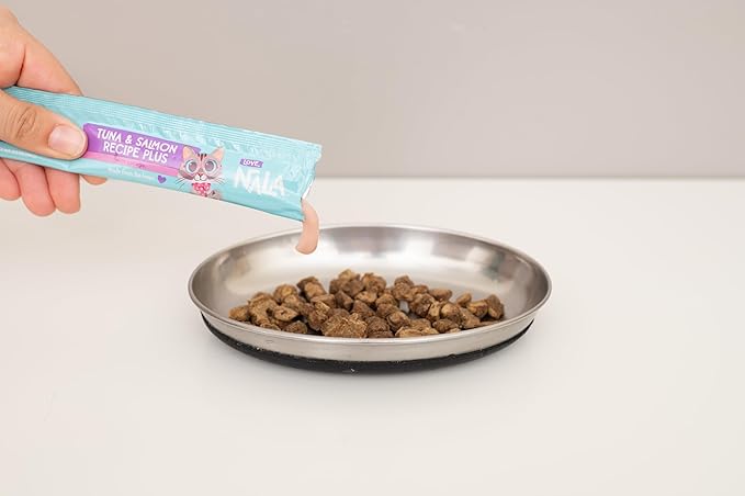 LOVE, NALA - Skin & Coat Health - Tuna & Salmon Plus Collagen Mousse - Lickable Cat Squeeze Up Wet Food Puree Treat, Topper - Grain Free, Fiber, Minerals, Vitamins - 24 Pack 15.2 oz. - PAWPICO