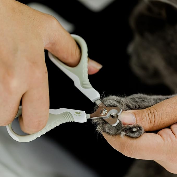 Mr. Pen- Cat Nail Clipper, Light Beige Cat Nail Trimmer, Cat Nail Clippers, Cat Claw Clippers, Cat Clippers for Nails, Pet Nail Clippers, Kitten Nail Clipper, Small Dog Nail Clipper, Cat Claw Trimmer - PAWPICO