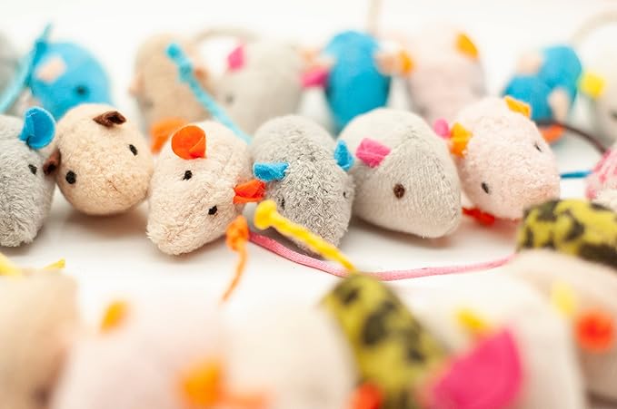 Fashion's Talk Mouse Catnip Cat Toys Soft Plush Catnip Mice Assorted Style Catnip Cat Toys Variety Pack 32 Count - PAWPICO