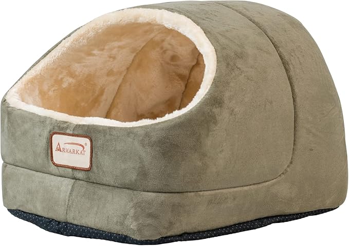 Armarkat Laurel Green Cat Bed Size, 18-Inch by 14-Inch - PAWPICO