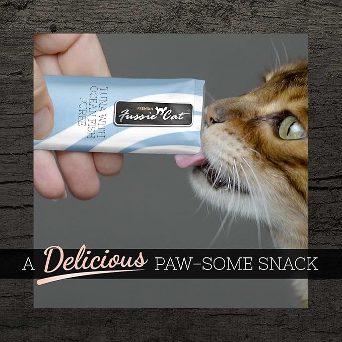 Fussie Cat Tuna with Ocean Fish Puree, lickable cat Treats, 0.5oz Pouch Pack of 4 - PAWPICO