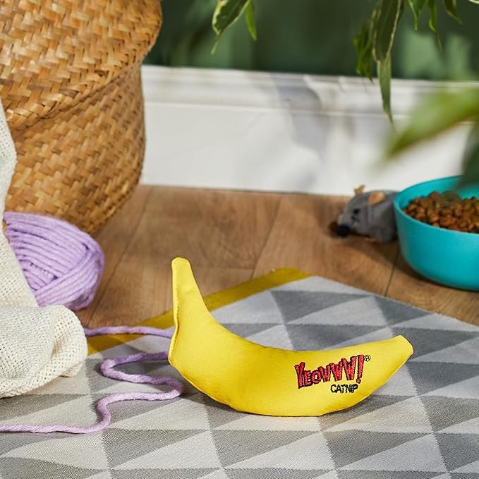 Yeowww! Catnip Toy, Yellow Banana - PAWPICO