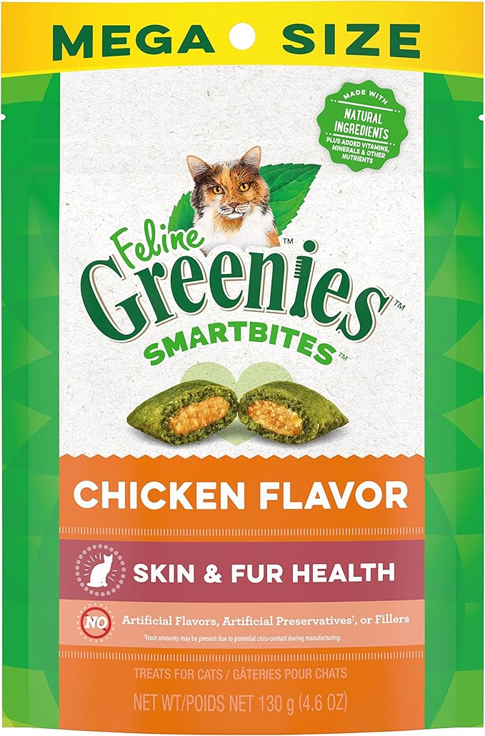 Greenies Feline Smartbites Skin & Fur Crunchy and Soft Natural Cat Treats, Chicken Flavor, 4.6 oz. Pack GREENIES