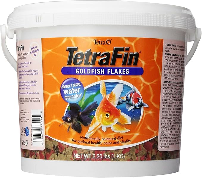 Tetra Goldfish Flakes, Nutritionally Balanced Diet For Aquarium Fish, Vitamin C Enriched Flakes, 2.2 lbs Tetra