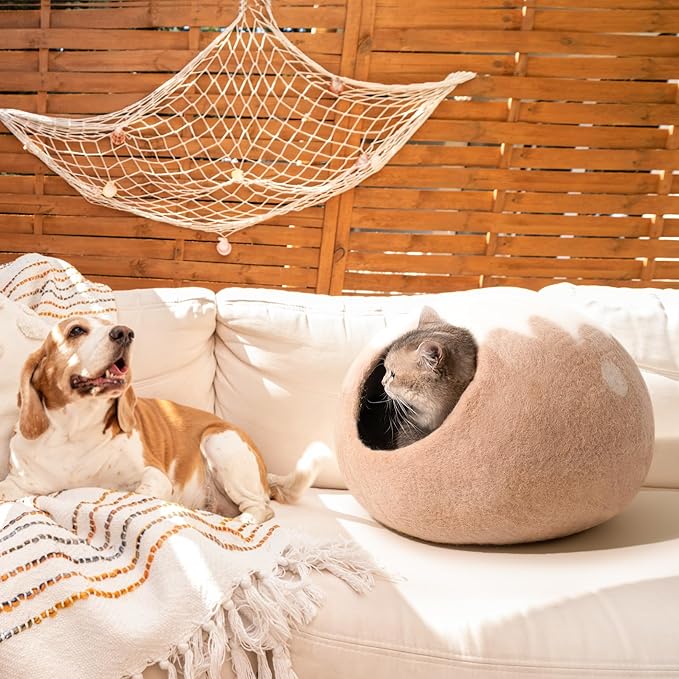 Cat Cave Bed -Handmade Wool Cat Bed Cave, Cat Bed Cat House, Felt Cat Caves for Indoor Cats and Kittens - PAWPICO