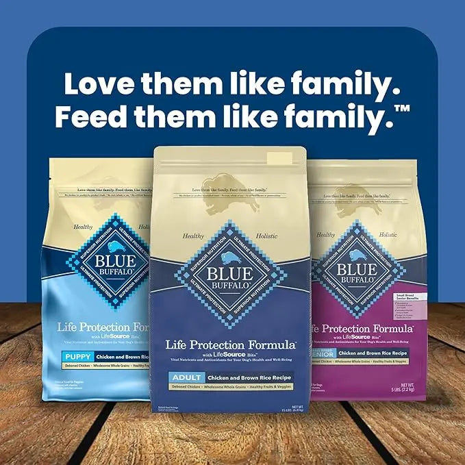 Blue Buffalo Life Protection Formula Adult Dry Dog Food, Helps Build and Maintain Strong Muscles, Made with Natural Ingredients, Chicken & Brown Rice Recipe, 30-lb. Bag - PAWPICO