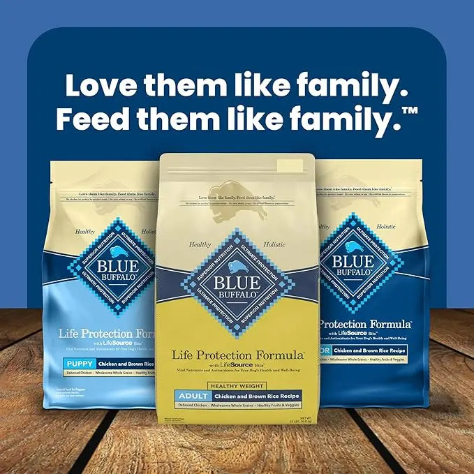 Blue Buffalo Life Protection Formula Natural Adult Healthy Weight Dry Dog Food, Chicken and Brown Rice 15-lb - PAWPICO