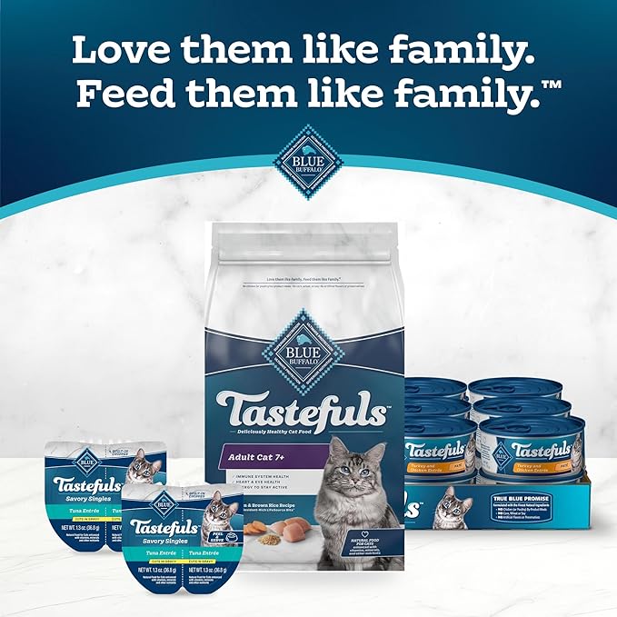 Blue Buffalo Tastefuls Mature Dry Cat Food for Adult Cats 7+, Made in the USA with Natural Ingredients, Chicken & Brown Rice Recipe, 3-lb. Bag - PAWPICO