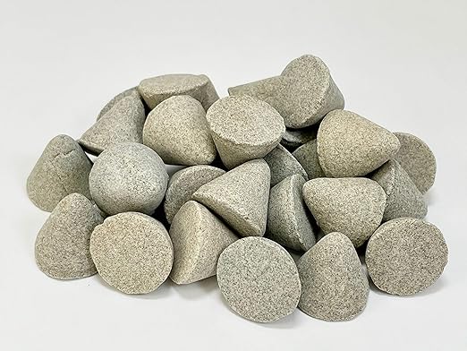 3/4” x 7/8” Straight Cut Cones - General Purpose Formula Tumbling Or Vibratory Media 1.2 lbs/0.54 kg Includes a (Clean, Dry and Store) Bag for use in Vibrating Tumbler Or Rotating Tumbler InteractiviaFinishingMedia