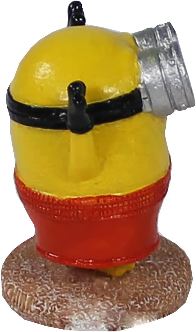 Penn-Plax Minions Officially Licensed 3-Piece Aquarium Ornament Bundle – Includes Kevin, Stuart, and Bob – Beach Themed – Small Penn-Plax