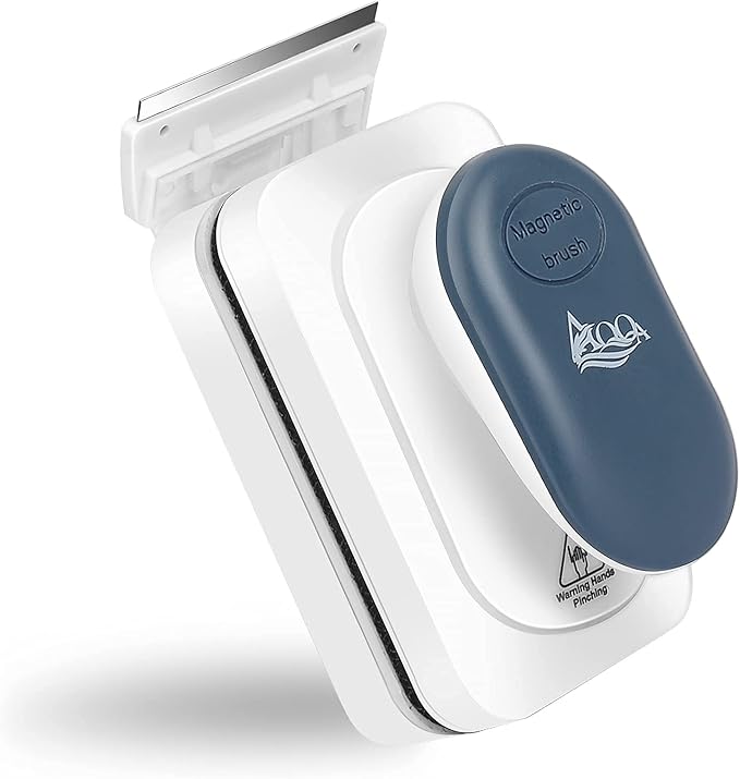 AQQA Aquarium Strong Magnetic Cleaner Brush, Fish Tank Glass Algae Magnet Cleaning Tool Floating Cleaner Scrubber Brush with 2 Detachable Scraper (Blue,M) AQQA