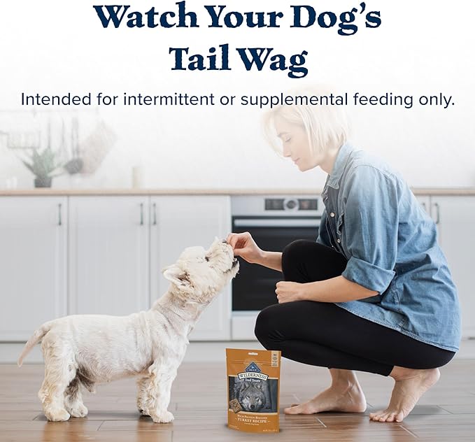 Blue Buffalo Wilderness Wild Bits Soft & Chewy Training Treats for Dogs, Grain-Free, Chicken Recipe, 4-oz. Bag - PAWPICO