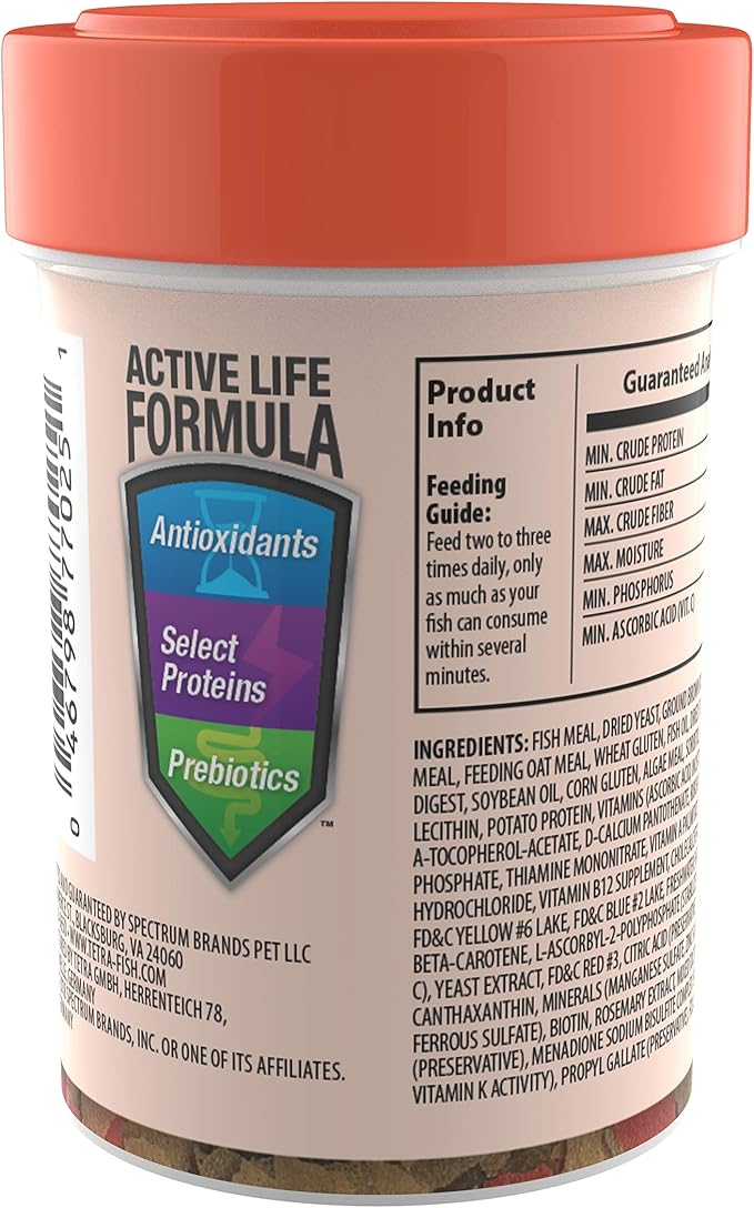Tetra Goldfish Flakes, Nutritionally Balanced Diet for Aquarium Fish, Vitamin C Enriched Flakes, .42 oz (36 Pack) Tetra