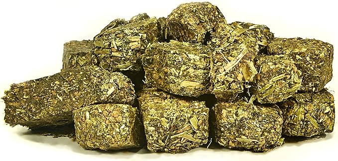 Kaytee Carrot Nibblers Small Animal Treats 5 oz Kaytee