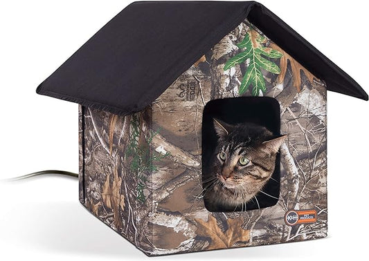 K&H Pet Products Outdoor Heated Kitty House, Outdoor Cat House for Outside Community Cats, Strays, and Ferals, Insulated Shelter, Warming Cold Weather House with Heated Pad for Winter - RealTree EDGE - PAWPICO